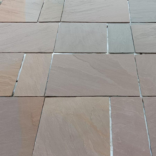 Autumn blend Indian sandstone paving slabs